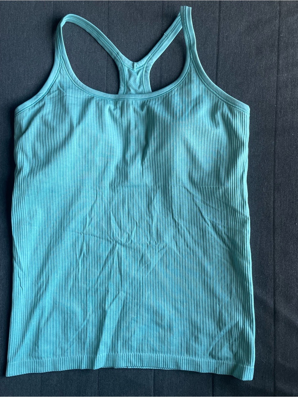 Lululemon Athletica women’s Ebb to Street tank teal built in bra support large